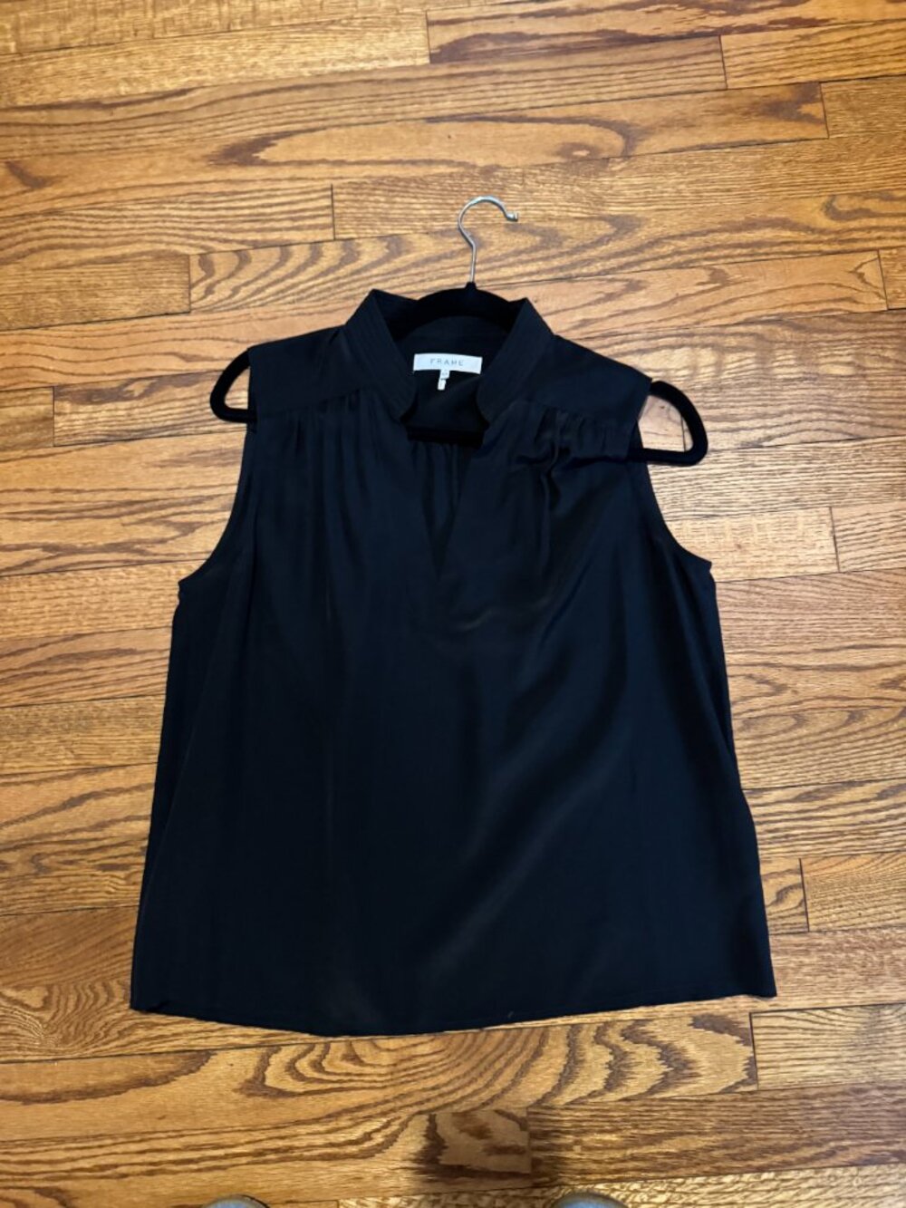 Frame silk sleeveless shell, Size Small
